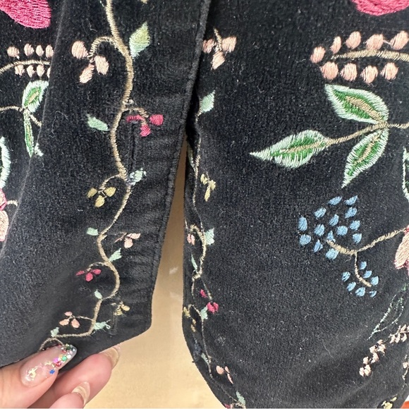 Vtg Chrysantheme Embroidered Velvet Vest Small Black Floral Boho 90s Grandmacore - Picture 7 of 10